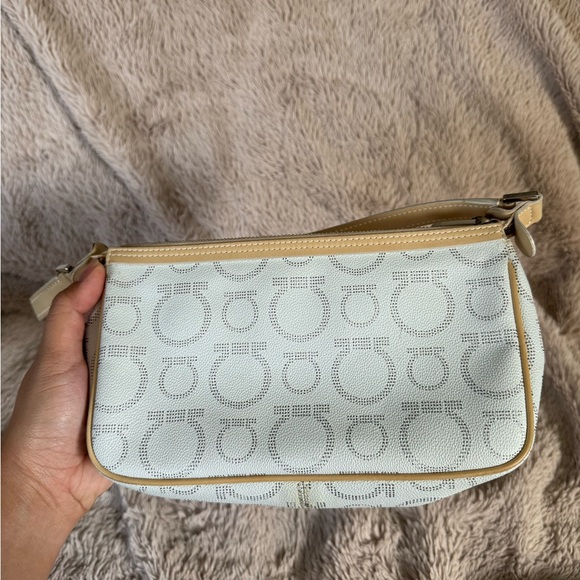 Salvatore Ferragamo White and Tan Women's Bag - Picture 2 of 5